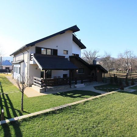 Pensiunea Livada Bunicului Stanesti  Exterior foto